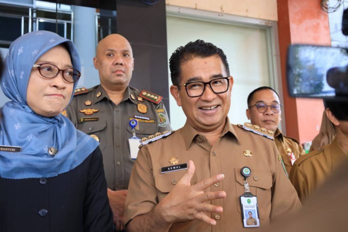 Pemprov Kaltim Segera Koordinasikan Pertamina Atasi Kelangkaan BBM di Kubar.