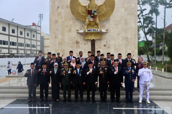 Dispora Kaltim, Hari Pahlawan di Makam Pahlawan Kusuma Bangsa.