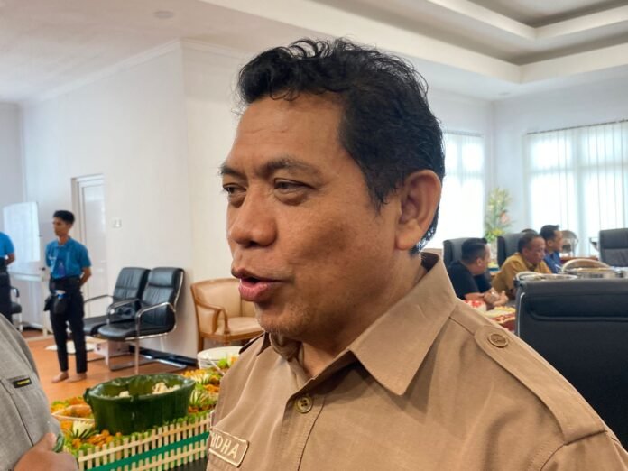 Sekwan DPRD Kukar, Ridha.